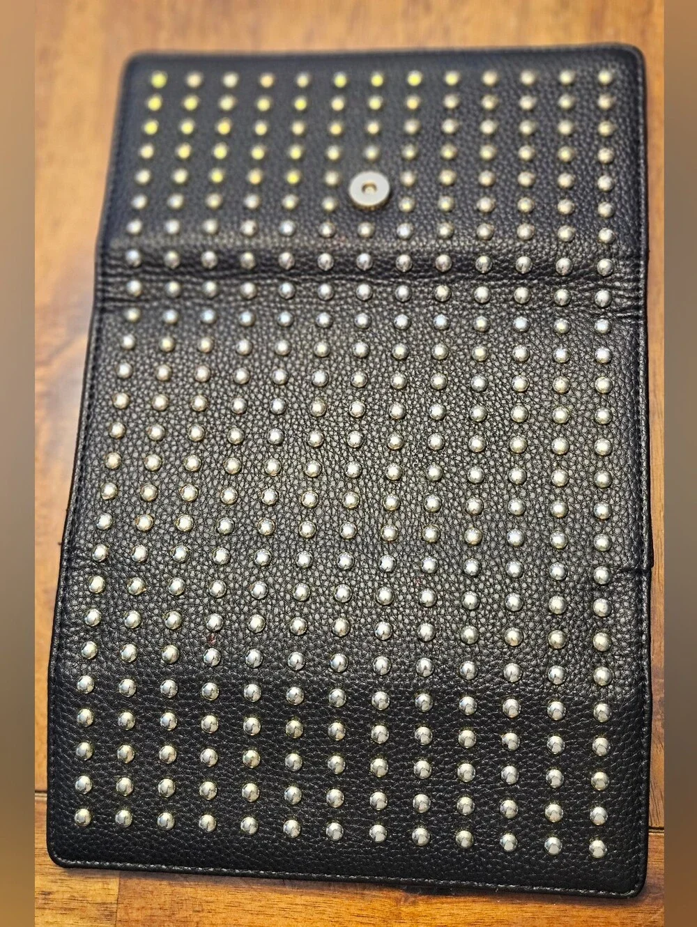 Fashionable Gold Tone Rivet Decorated Trifold Black Long Wallet Daily Use